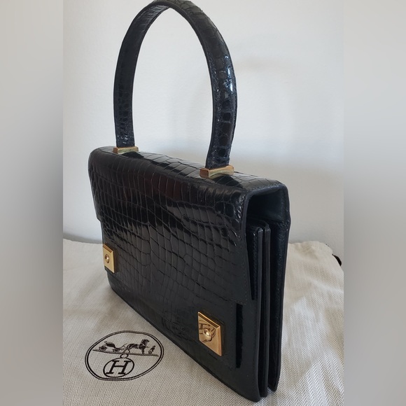 Hermes Piano Crocodile Handbag - Picture 5 of 11